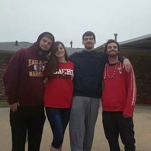 Meet your Posher, Bobbie